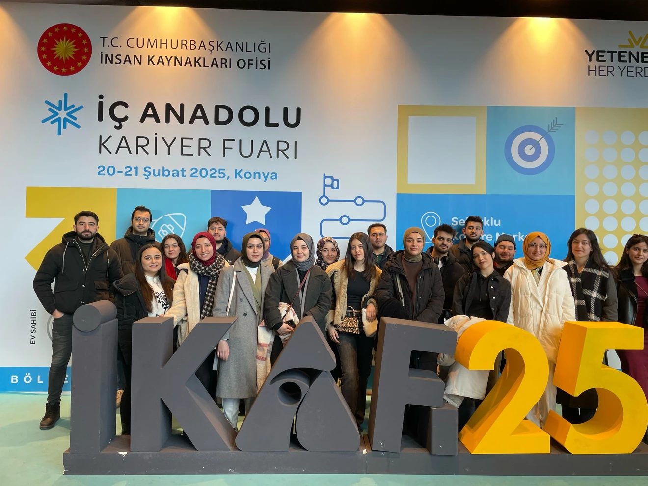 Eğitim Fakültesi Öğrencileri İç Anadolu Kariyer Fuarına (İKAF’25) katıldı